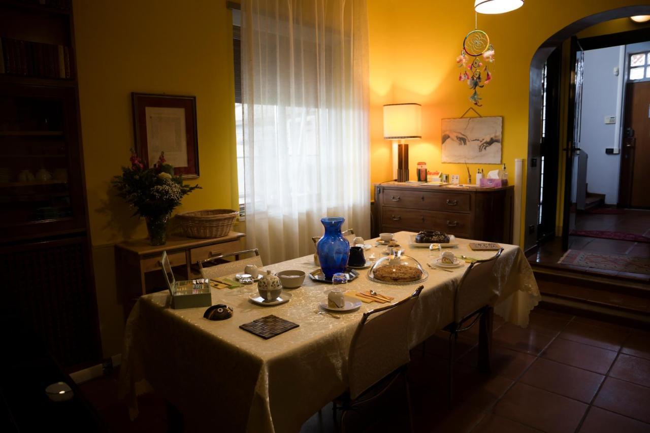 L'Acchiappasogni Bed And Breakfast Colle di Fuori Luaran gambar