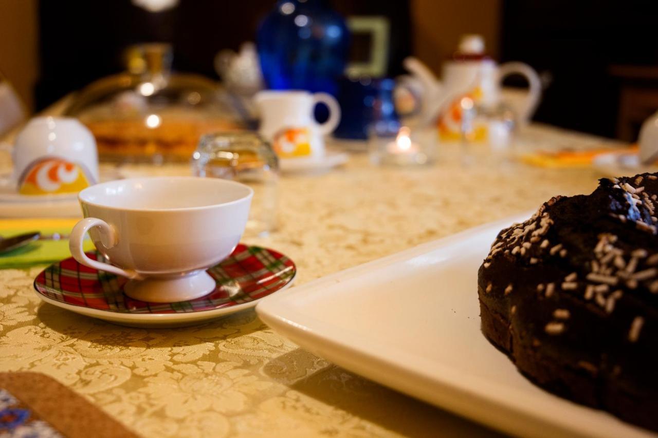 L'Acchiappasogni Bed And Breakfast Colle di Fuori Luaran gambar